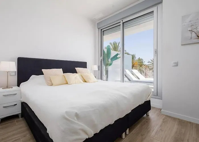 Lägenhet Perfect 3 Bed In Le Mirage With Seaview Rdr313 *