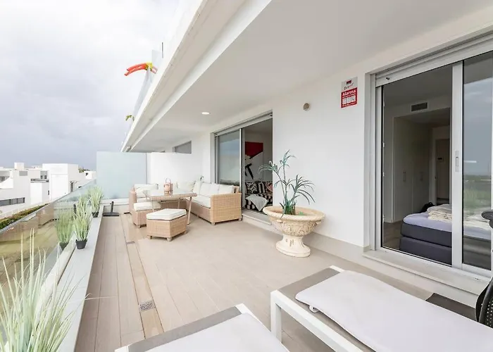 Perfect 3 Bed In Le Mirage With Seaview Rdr313 Εστεπόνα