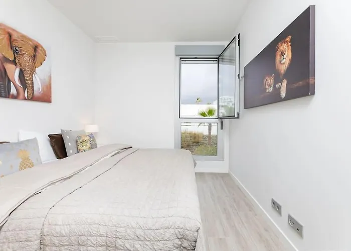 Perfect 3 Bed In Le Mirage With Seaview Rdr313 Estepona